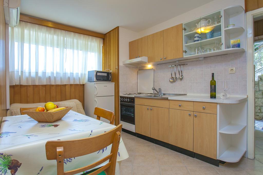 Guest House Lovric Lumbarda Camera foto